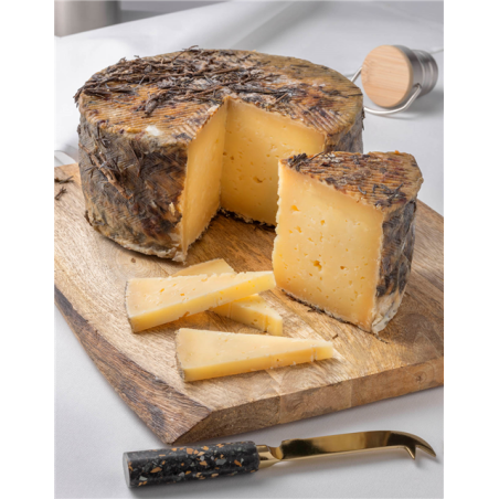 QUESO CURADO DE OVEJA ROMERO KGS 