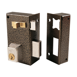 CERRADURAS CVL   56-A/1/70 DER  2