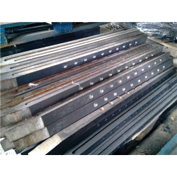 FORMONES 40x40x1000 AVELLANAD IZ 